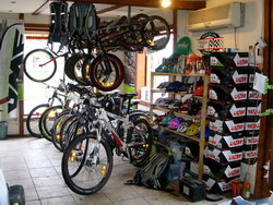 Biciclete > vanzari si reparatii > magazin BONESHAKER, Baia Mare, MM, m2597_4.jpg